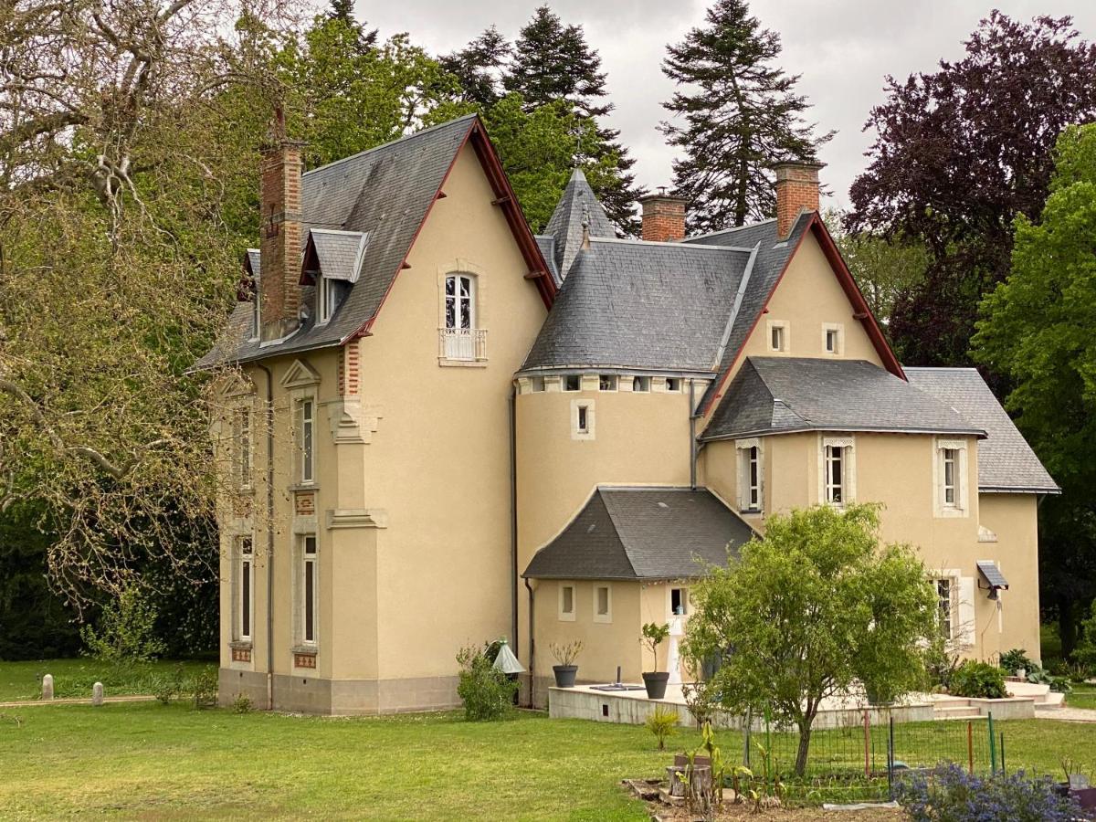 Chateau De La Coudraie Et La Petite Coudraie Changé Exteriör bild
